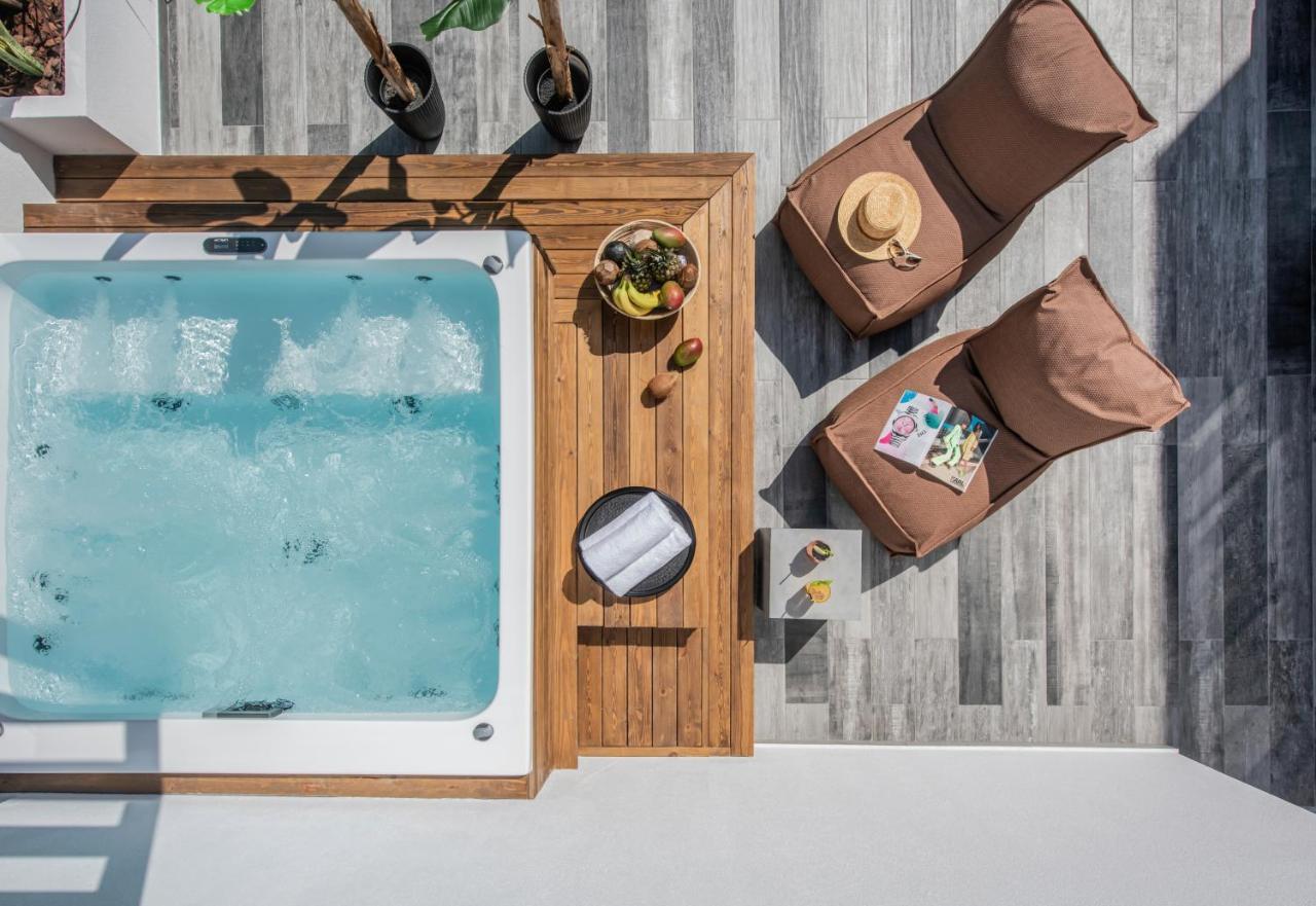 Maison Aqua Suite With Private Mini Pool Jacuzzi Hersónissos Extérieur photo